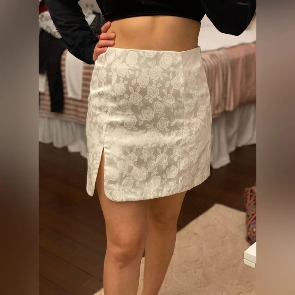 SheIn White Floral Skirt